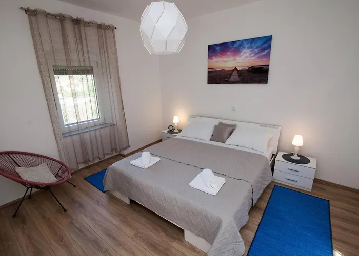 Spacious House Stefi With Grill Holiday home *